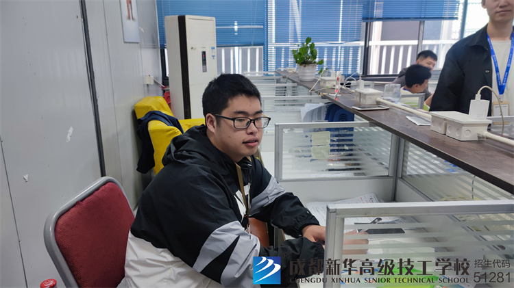 藝昇美筑裝飾回訪入職學生