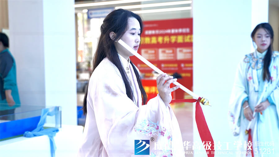 端午節(jié)包粽子活動(dòng)